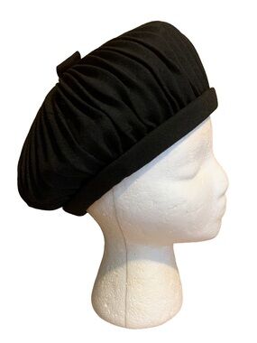 VINTAGE BLACK PLEATED BERET STYLE CAP WITH BOW TOP ACCENT